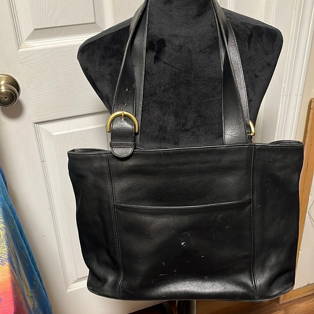 Coach bag. Leather